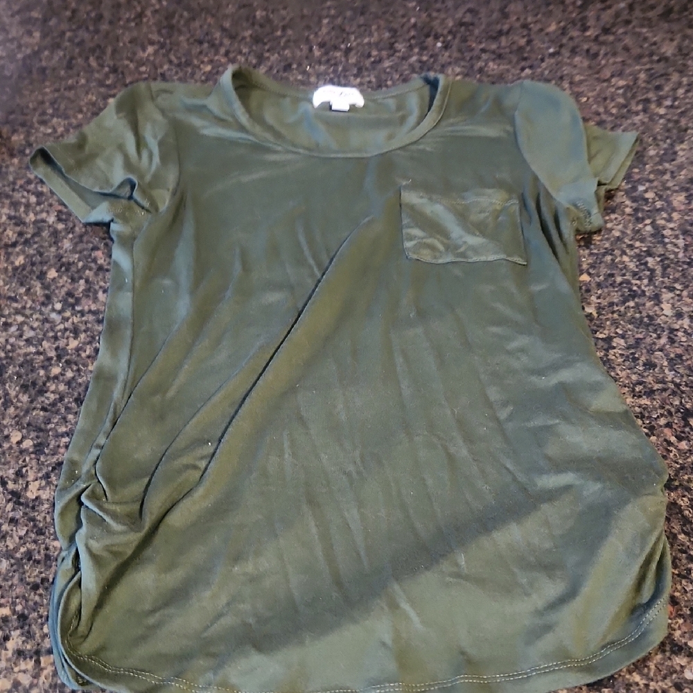Maternity Tops Bundle - Picture 8 of 8